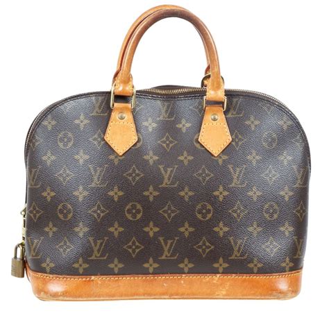 alma vintage louis vuitton|louis vuitton alma price.